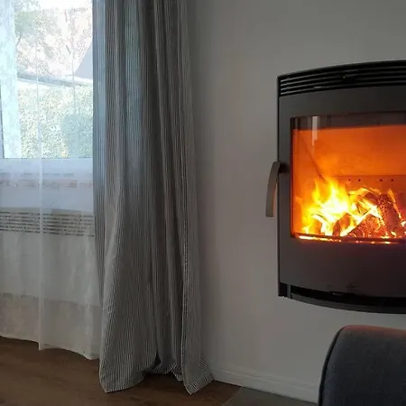 Ferienbungalow Buhne Mit Kamin In * Boltenhagen (Ostseebad)