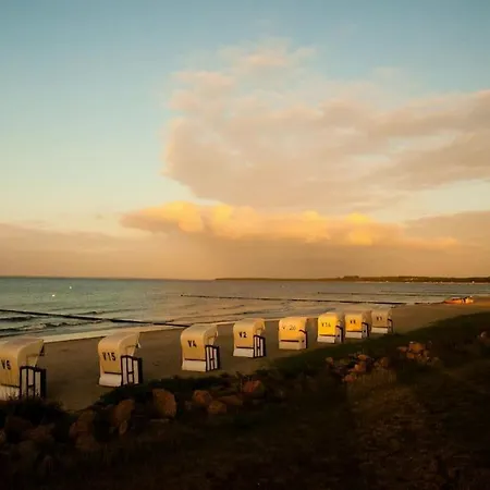 Ferienbungalow Buhne Mit Kamin In