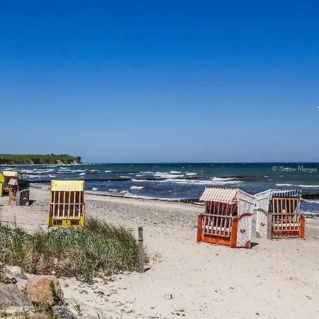 Апартаменты Ferienbungalow Buhne Mit Kamin In *