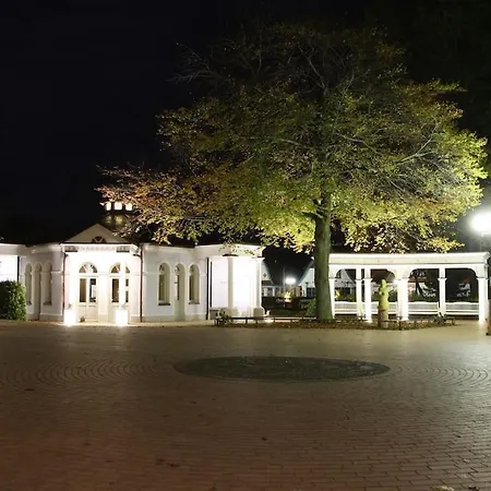 Ferienbungalow Buhne Mit Kamin In * بولتينهاجين