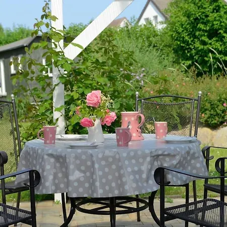 Апартаменты Ferienbungalow Buhne Mit Kamin In *