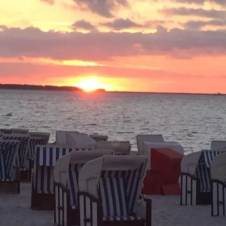 Ferienbungalow Buhne Mit Kamin In *